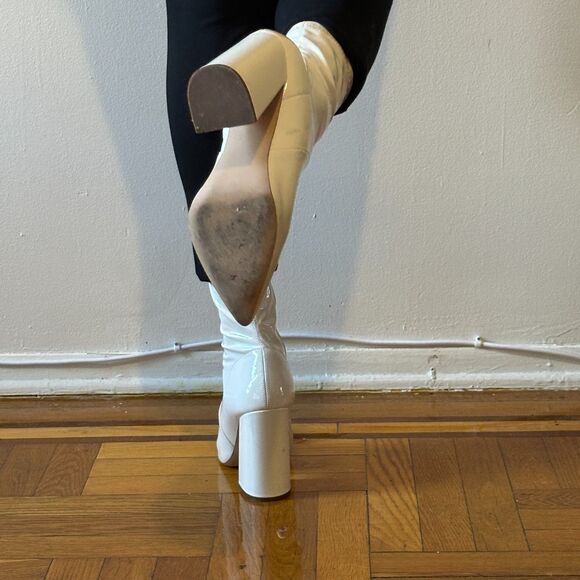 Steve Madden Slade White Patent Sock Ankle Bootie White Size 11 - Picture 7 of 8